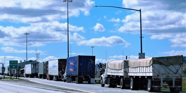 What Are the Key Considerations for UK Businesses When Selecting Cloud Services Providers?